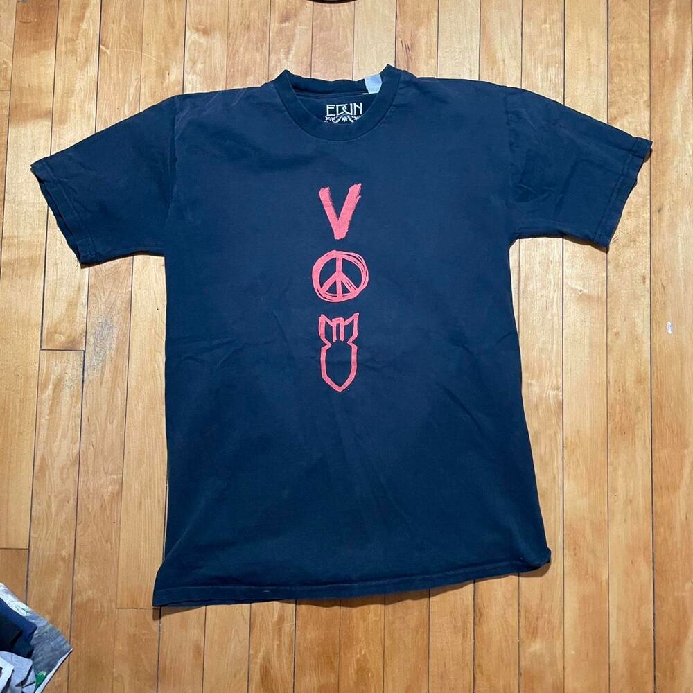 U2 Vertigo 2005 Tour T Shirt Size L Black Band Tee